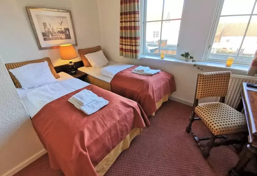 Quarto standard, Dagmar
