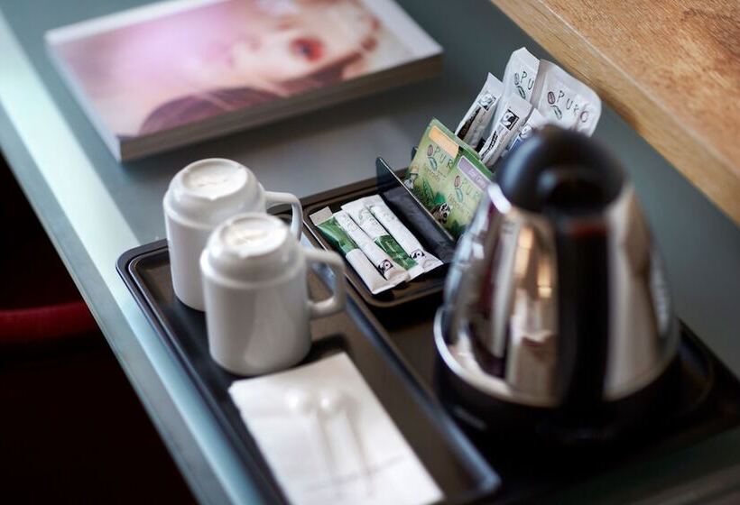 Camera Tripla Standard, Gentofte