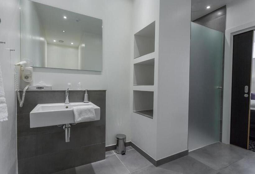 디럭스 룸 킹사이즈 침대, Profilhotels Mercur