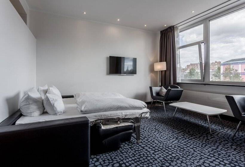 디럭스 룸 킹사이즈 침대, Profilhotels Mercur