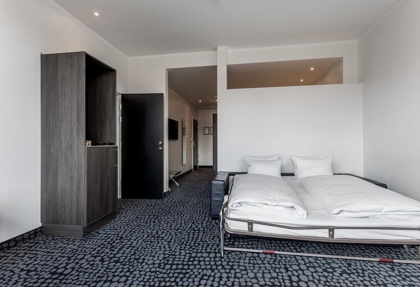 디럭스 룸 킹사이즈 침대, Profilhotels Mercur