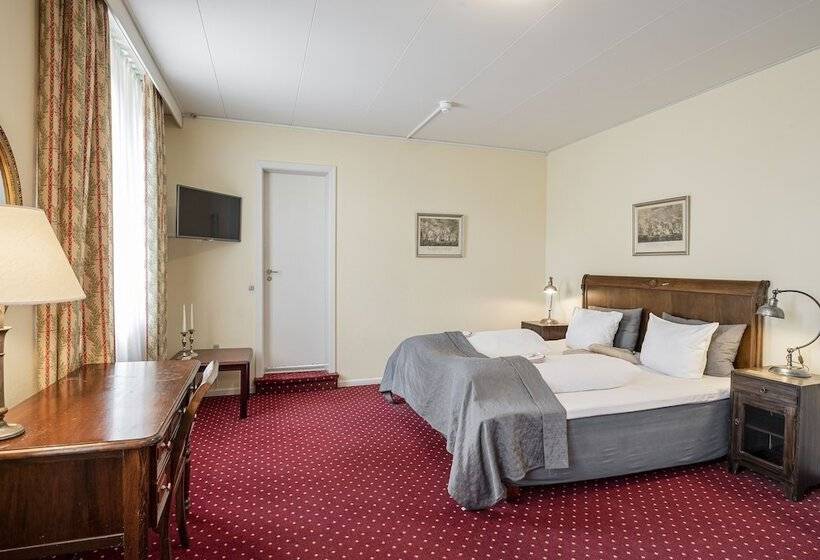 חדר סופריור, Vinhuset