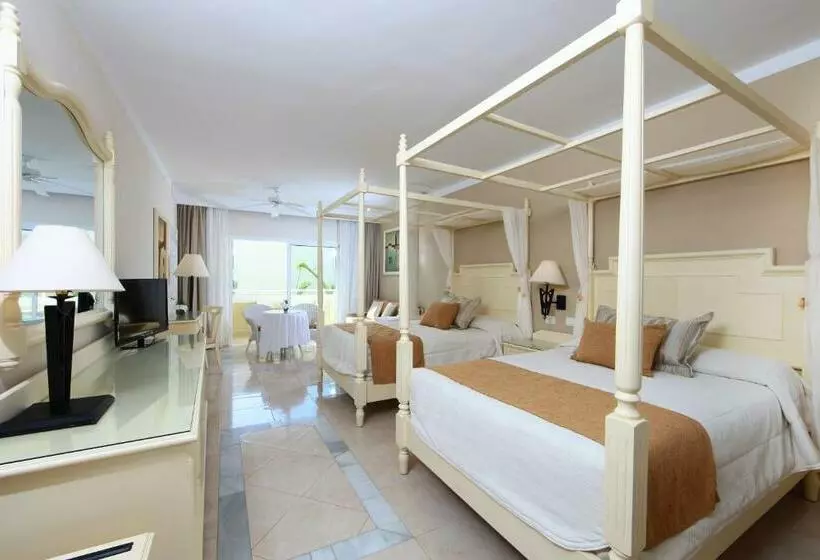 سوییت جونیور سوپریور, Bahia Principe Explore El Portillo - All Inclusive