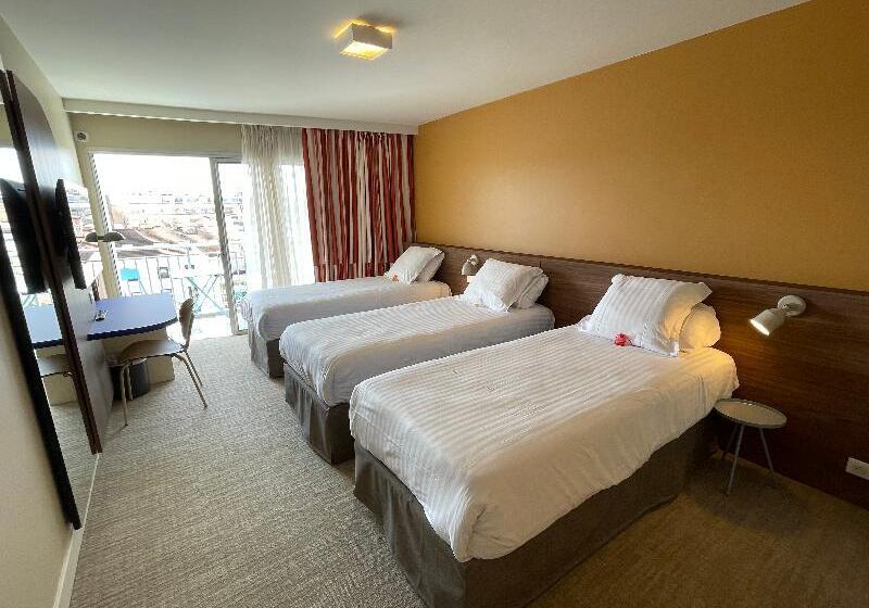 스탠다드 트리플 룸, Abrial