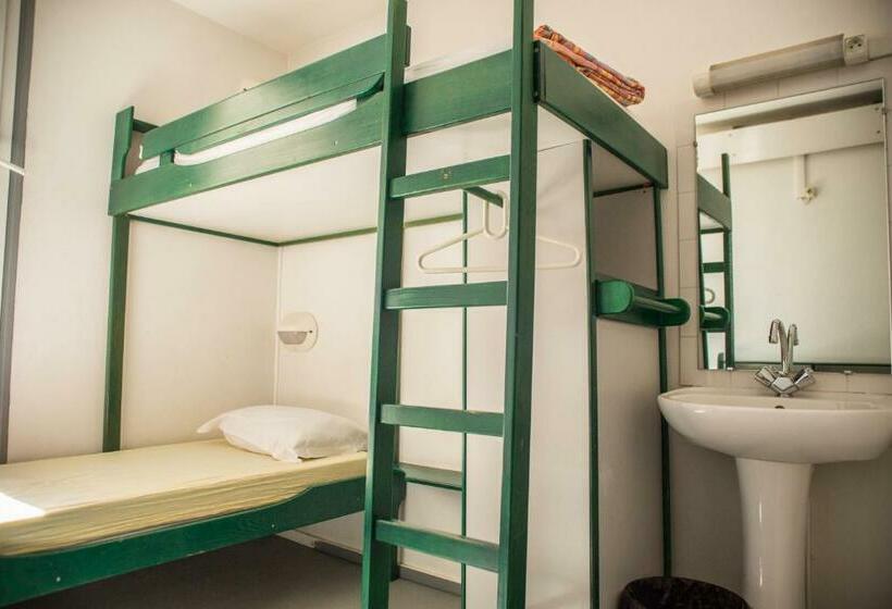 スタンダードルーム, Auberge De Jeunesse Hi Paris Le D Artagnan