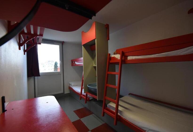 ルームシェアのワンベッド, Auberge De Jeunesse Hi Paris Le D Artagnan