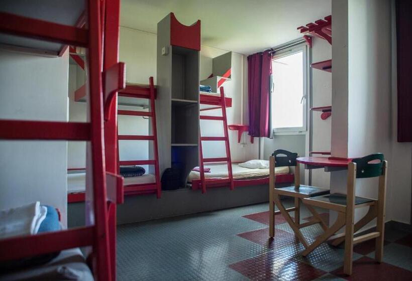 ルームシェアのワンベッド, Auberge De Jeunesse Hi Paris Le D Artagnan