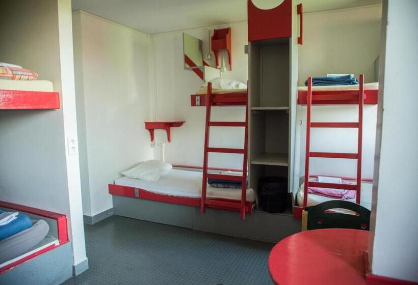 ルームシェアのワンベッド, Auberge De Jeunesse Hi Paris Le D Artagnan