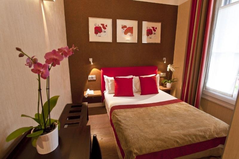 חדר סטנדרט, Des Arceaux