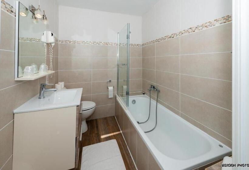 Номер Стандарт, Du Levant