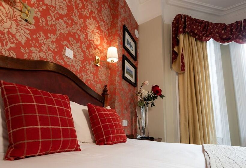 标准间, Egans House