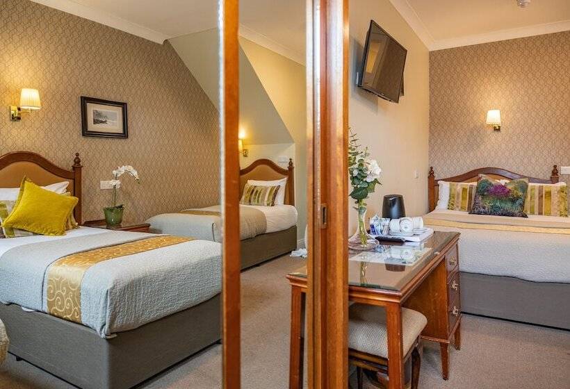 四人标准间, Egans House