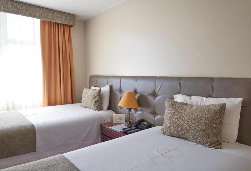 スタンダードルーム, Embassy Quito