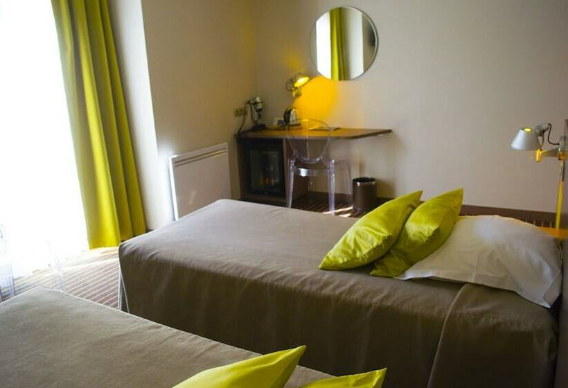 Номер Стандарт, Billie Hôtel