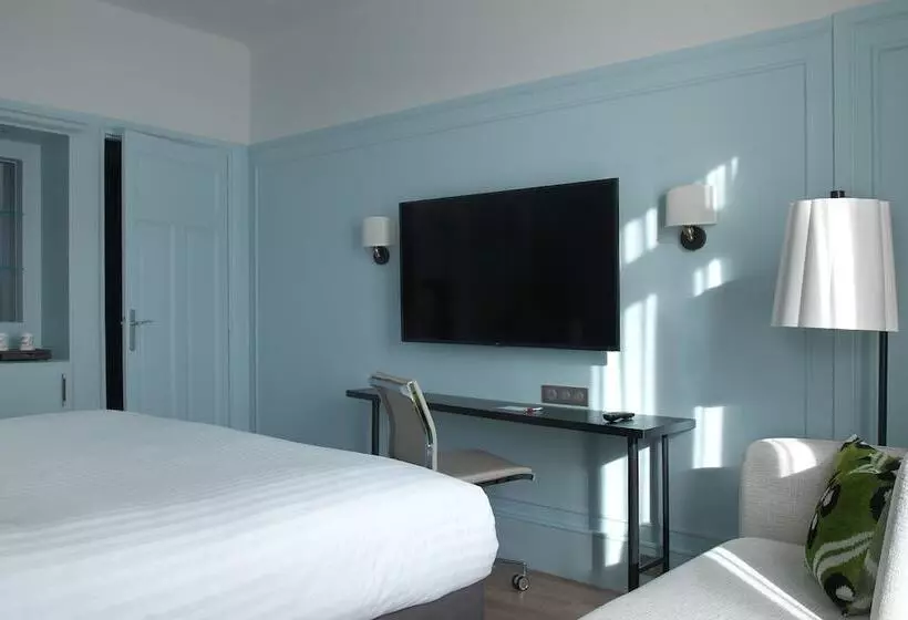 اتاق راحتی, Paris Marriott Opera Ambassador