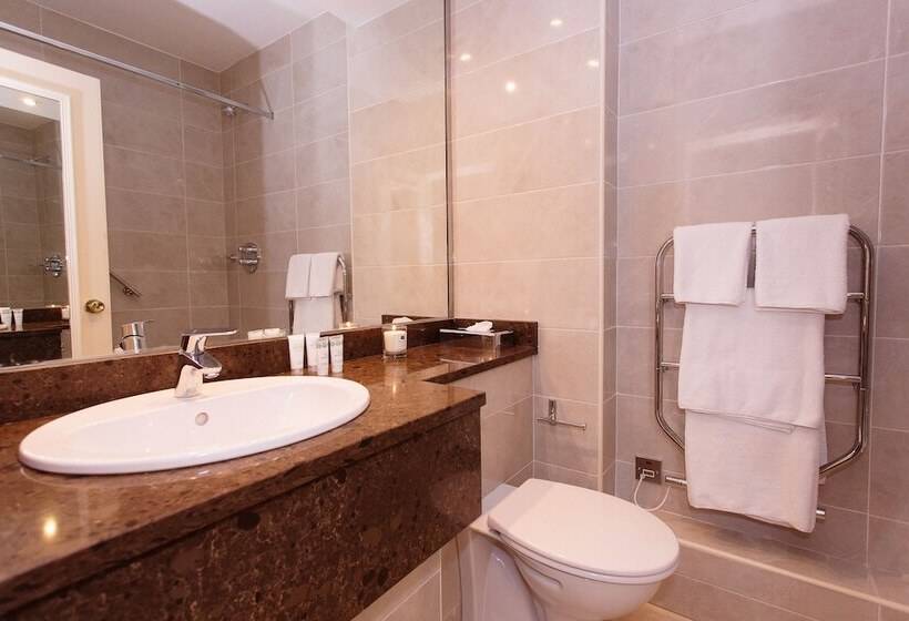 수피리어 룸, The Ardilaun