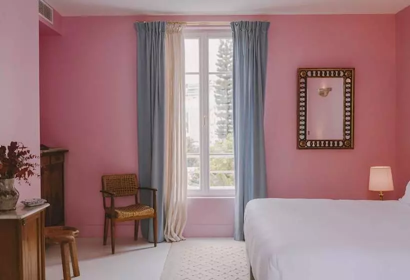 Deluxe-huone, Amour Nice