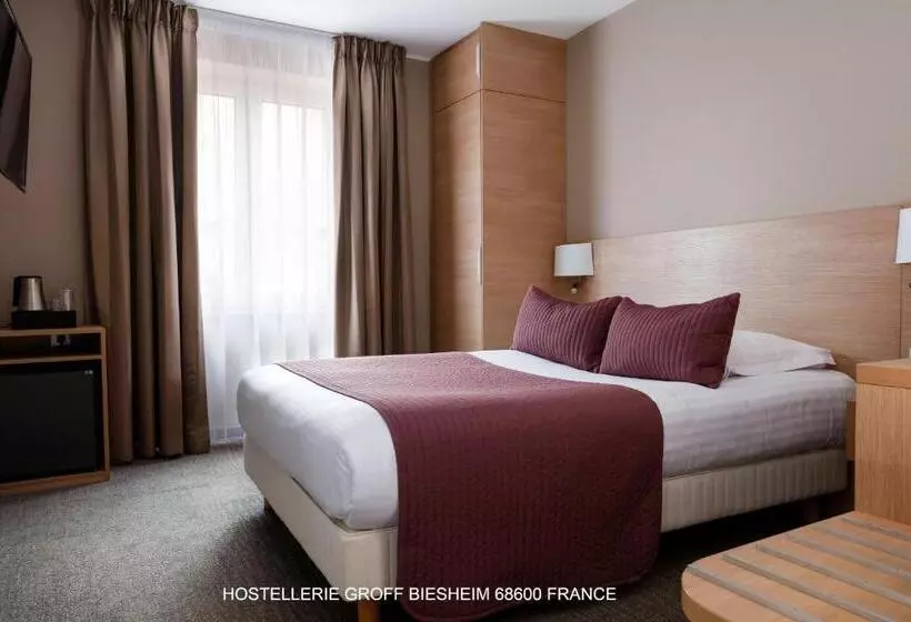 スタンダードルーム, Aux Deux Clefs Hostellerie Groff