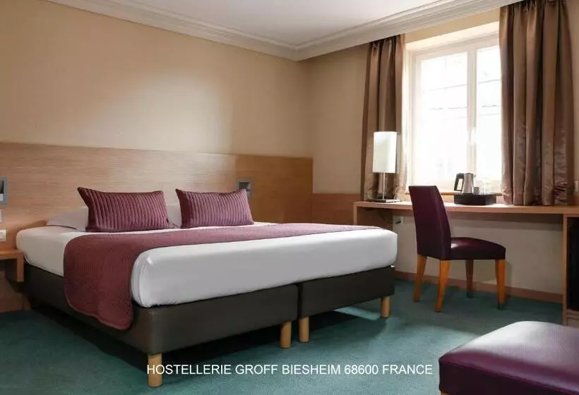 スタンダードルーム, Aux Deux Clefs Hostellerie Groff