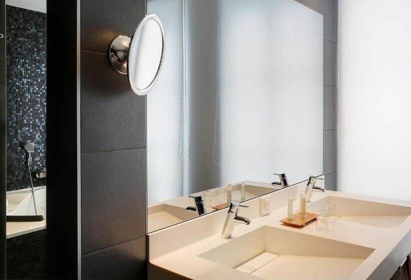 주니어 스위트, Best Western Premier De La Poste & Spa