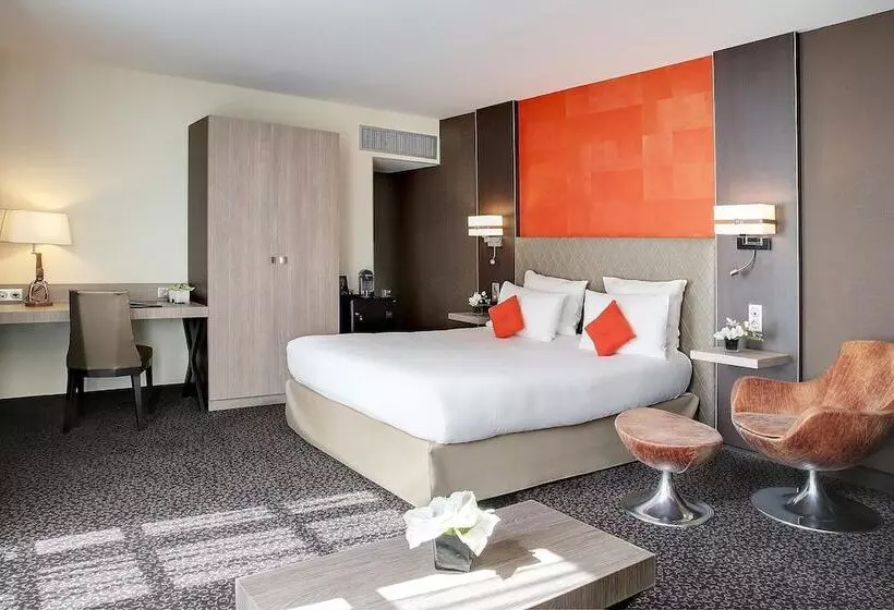 ジュニアスイート, Best Western Premier De La Poste & Spa