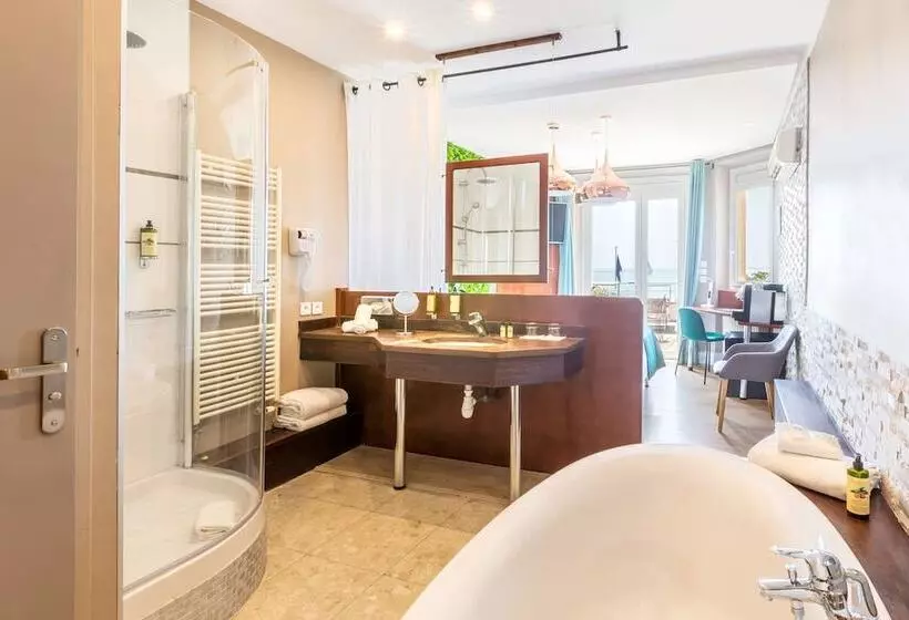 سوییت جونیور با چشمانداز دریا, Best Western Plus Hôtel La Rade