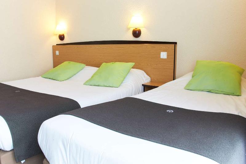 اتاق استاندارد سه نفره, Campanile Dijon Centre  Gare