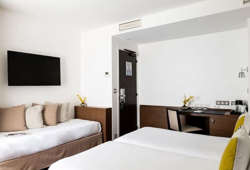 اتاق استاندارد سه نفره, Hôtel Le Colisée