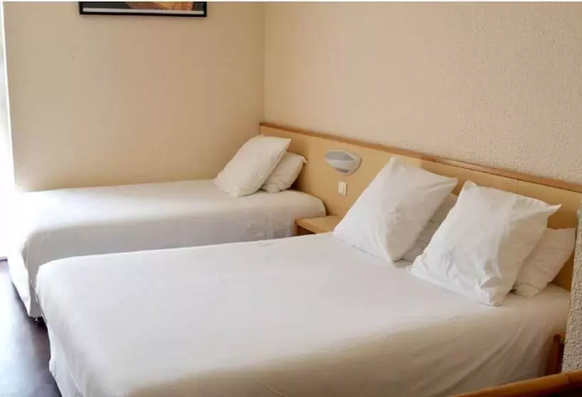 コンフォートトリプルルーム, Hôtel Cositel, Cit Hotel Coutances