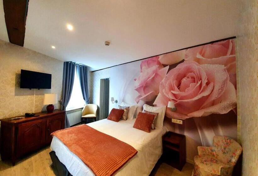 جناح عائلي, Croix Blanche De Sologne