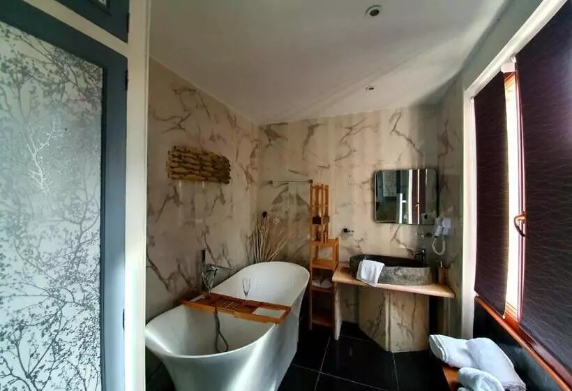Superior Suite, Croix Blanche De Sologne