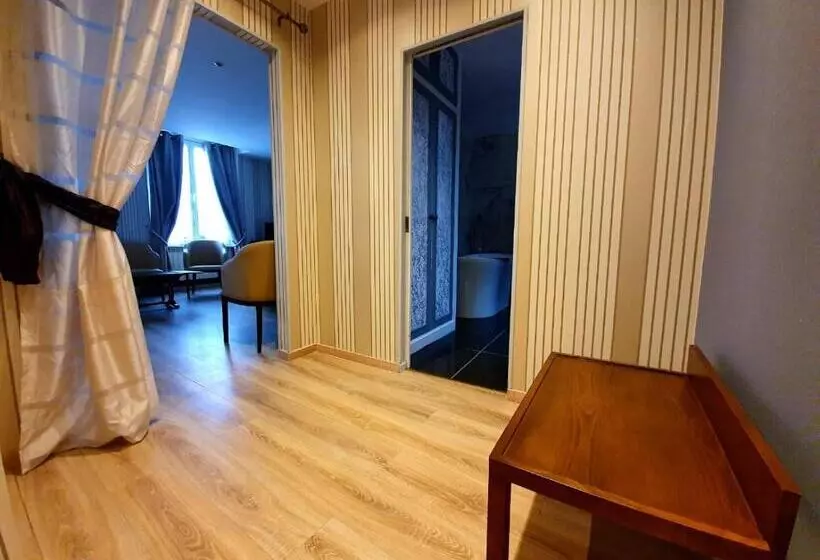 Superior Suite, Croix Blanche De Sologne
