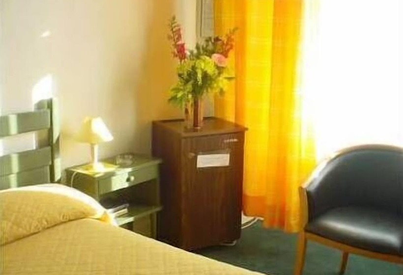 スタンダードルーム, De La Buffa