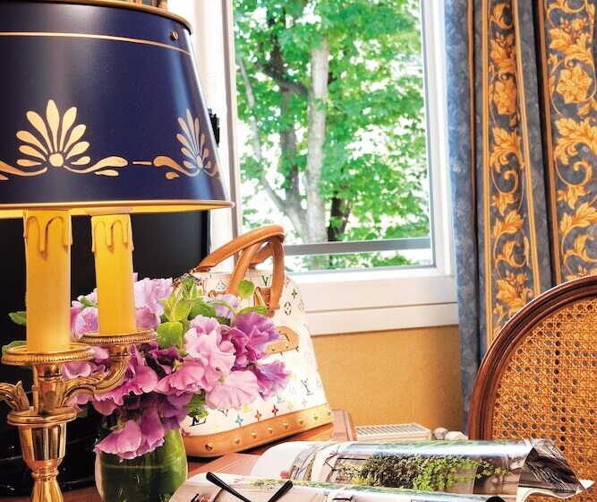 اتاق سوپریور, De Varenne