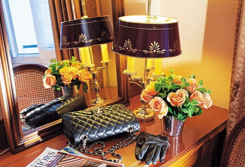 اتاق سوپریور, De Varenne