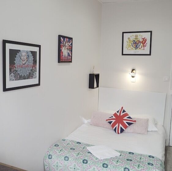 スタンダードシングルルーム, Des Dames