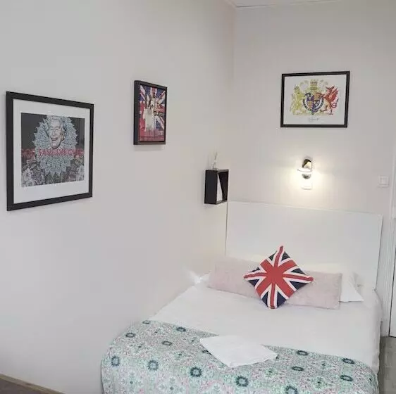 Chambre Standard Individuelle, Des Dames
