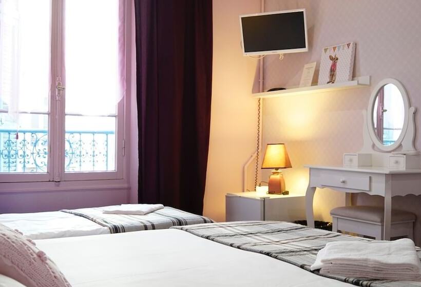 スタンダードトリプルルーム, Des Dames