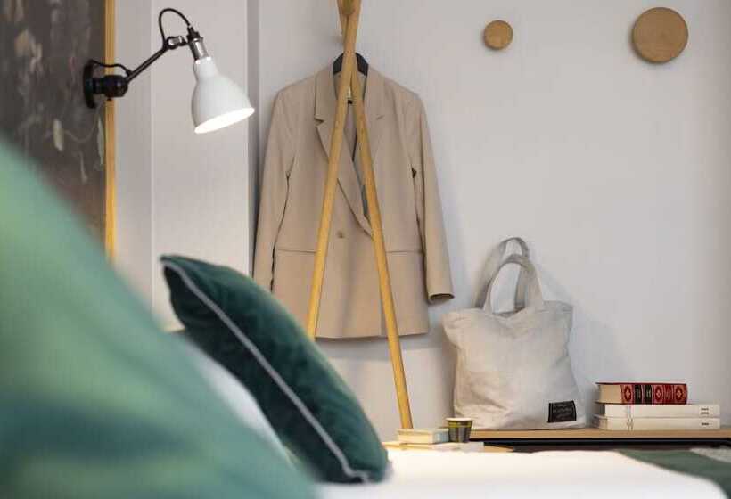Номер Стандарт, Hôtel Edmond W Lyon Part Dieu