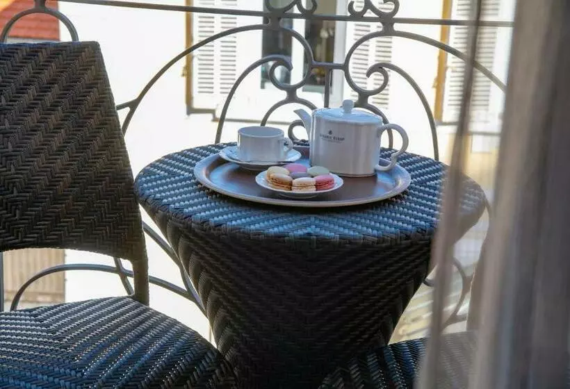 スタンダードトリプルルーム, Golden Tulip Cannes Hotel De Paris