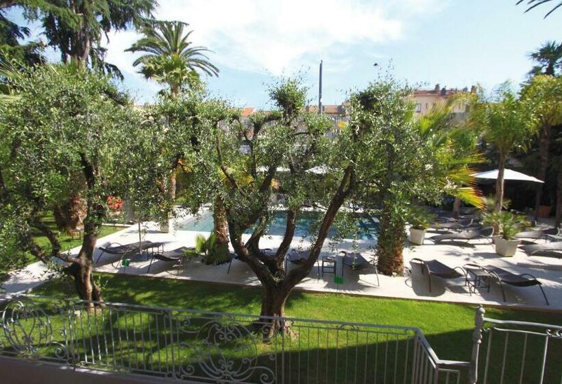 Люкс Дюплекс, Golden Tulip Cannes Hotel De Paris