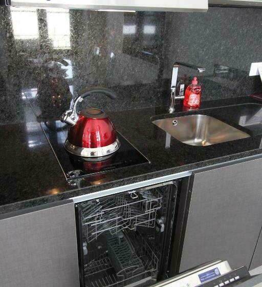 Апартаменты 1 Спальня, Golden Tulip Cannes Hotel De Paris