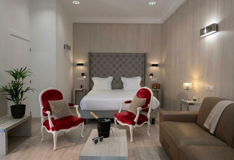 Люкс, Golden Tulip Cannes Hotel De Paris