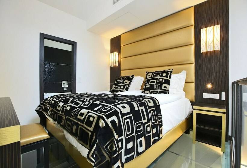 Люкс Дюплекс, Golden Tulip Cannes Hotel De Paris