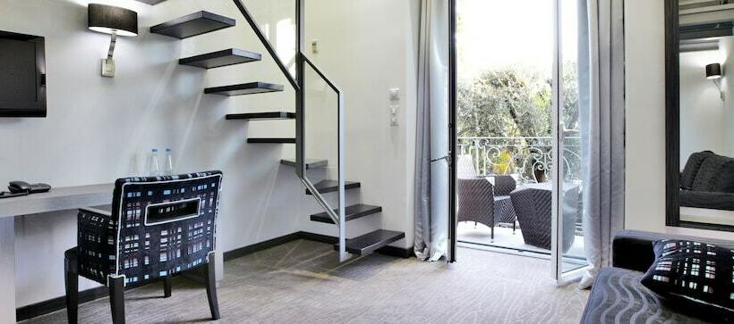 Люкс Дюплекс, Golden Tulip Cannes Hotel De Paris