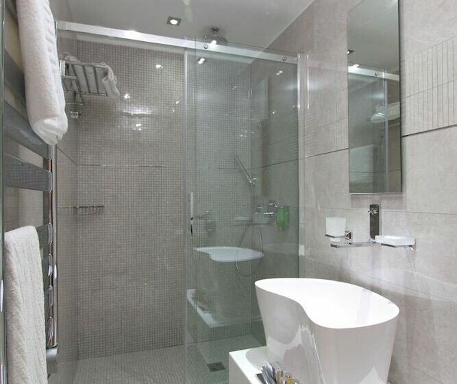 Apartamento 2 Dormitórios, Golden Tulip Cannes Hotel De Paris