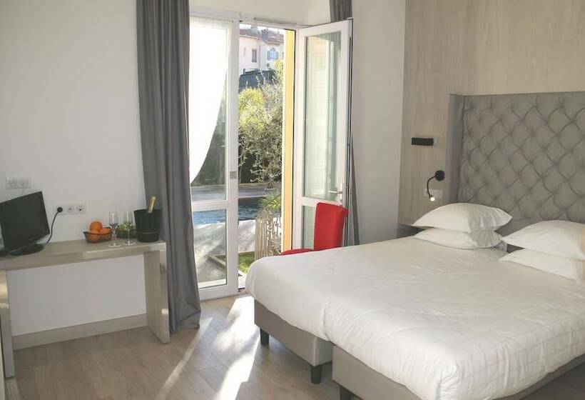 Люкс, Golden Tulip Cannes Hotel De Paris