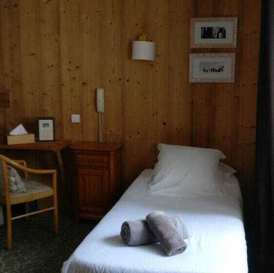 اتاق استاندارد یک نفره, Hôtel Bellier