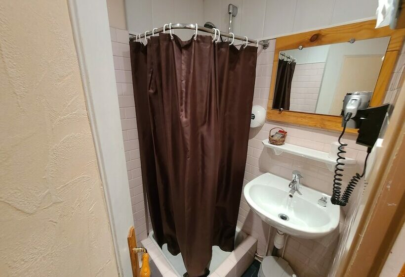 اتاق استاندارد, Hôtel Du Centre