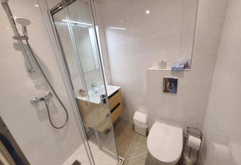 اتاق استاندارد, Hôtel Du Centre